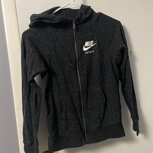 NIKE sweater